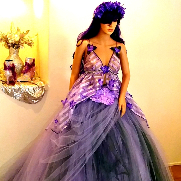 "GRETCHEN" Lavender & Mint Green Boho Wedding Ballgown Set - Picture 4 of 9